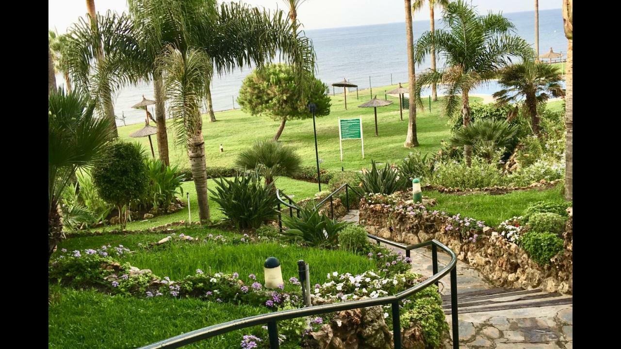 Mi Capricho C16 Beachfront Apartment Sitio de Calahonda 외부 사진
