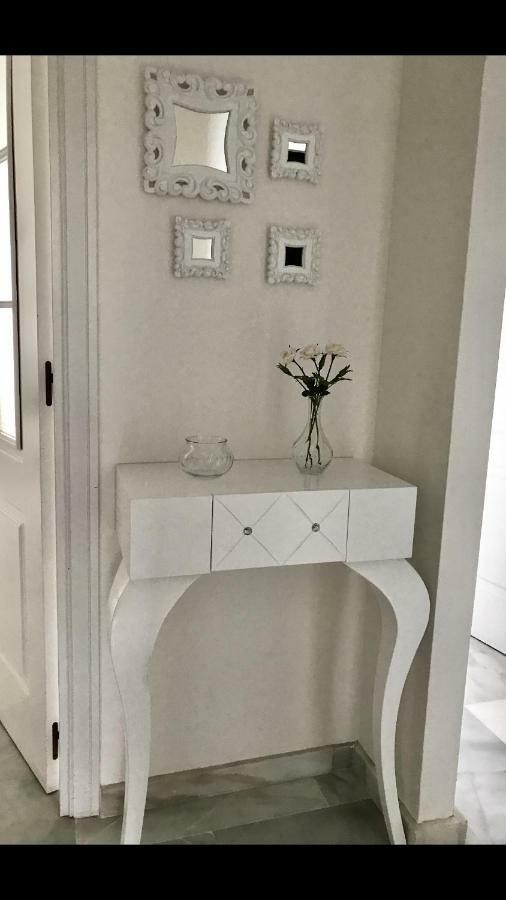 Mi Capricho C16 Beachfront Apartment Sitio de Calahonda 외부 사진